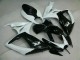 Carénage GSXR 600 / 750 K6 2006-2007 - Noir Blanc Carénage GSXR 600 / 750 K6 2006-2007 - Noir Blanc