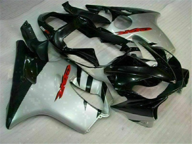 Carénages CBR 600 F4i 2001-2003 - Noir Argent Carénages CBR 600 F4i 2001-2003 - Noir Argent